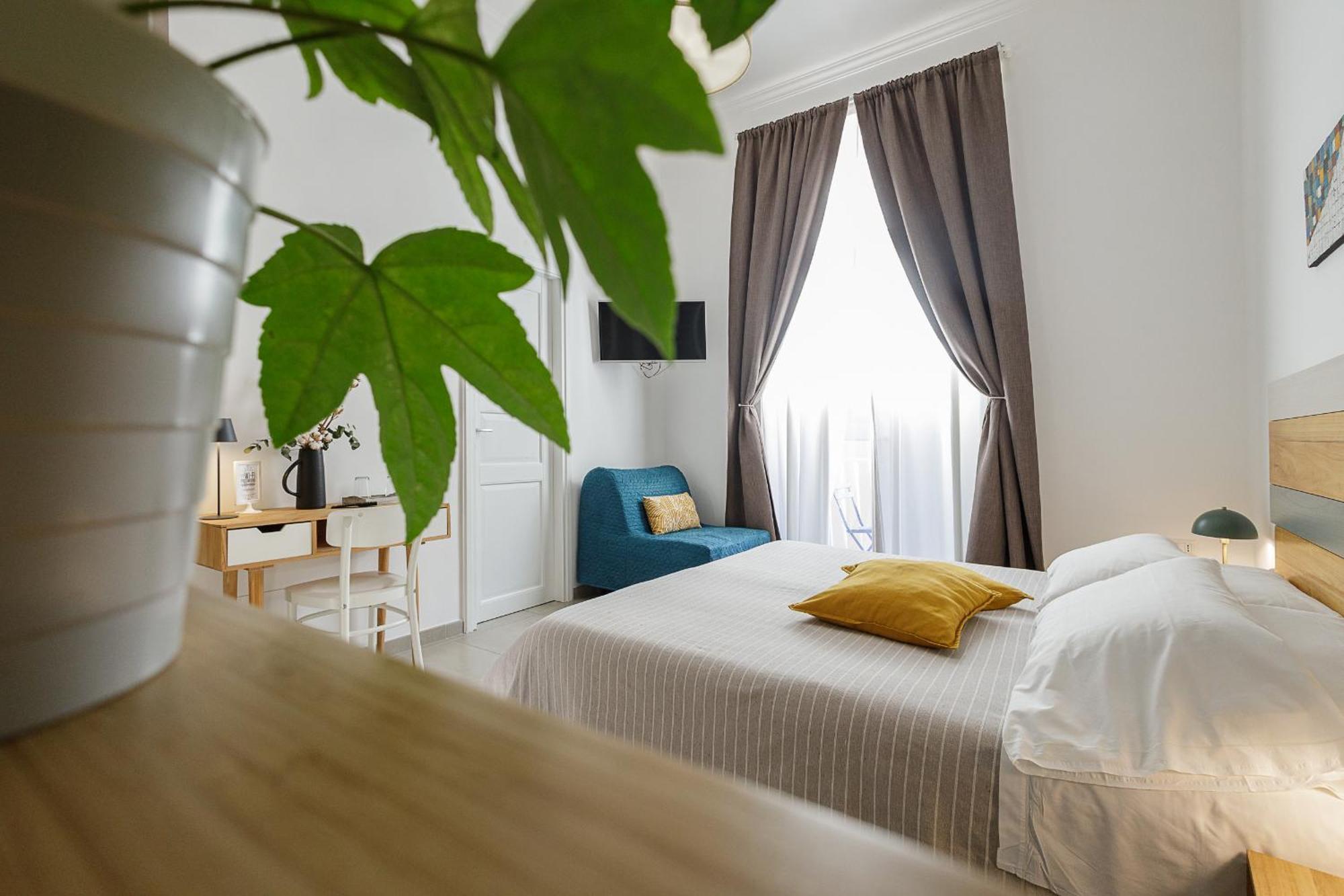 Crianza B&B Napoli Bagian luar foto