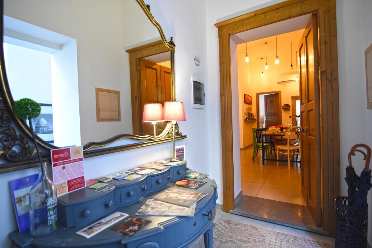 Crianza B&B Napoli Bagian luar foto